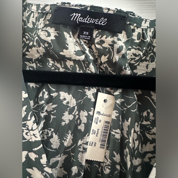 Madewell green V-Neck Button-front Mini Dress in Forest Leaves long sleeves - Picture 11 of 12